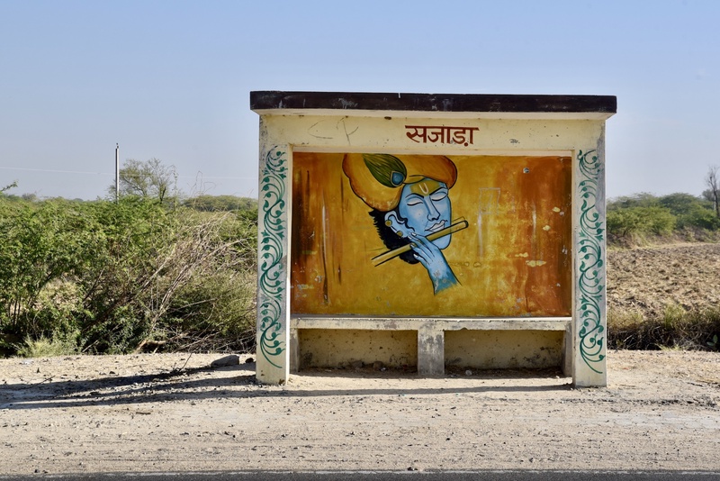 Bus Stops at Jodhpur Road