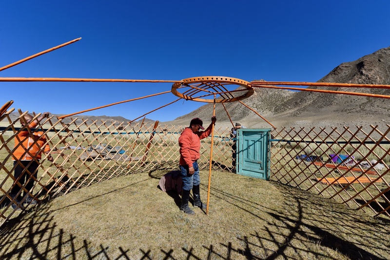 Construction and Deconstruction of a Mongolian Ger