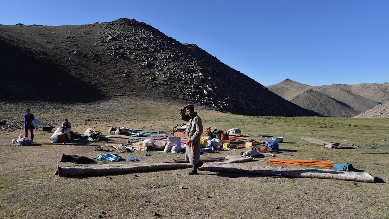 Construction and Deconstruction of a Mongolian Ger